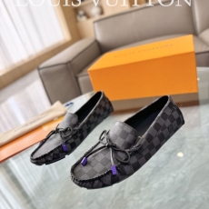 Louis Vuitton Low Shoes